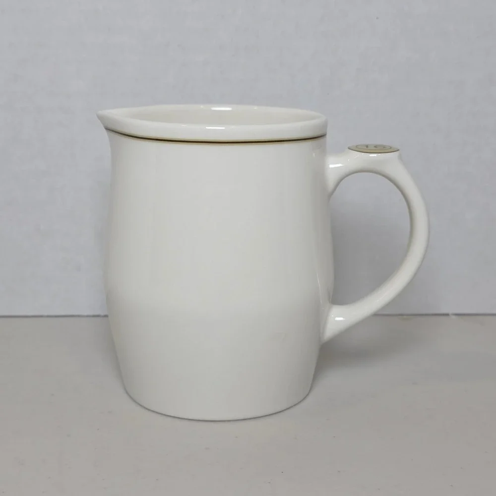 Starbucks‎ Coffee 2008 White Ceramic 16oz Creamer Pitcher Gold Rim Medallion 16